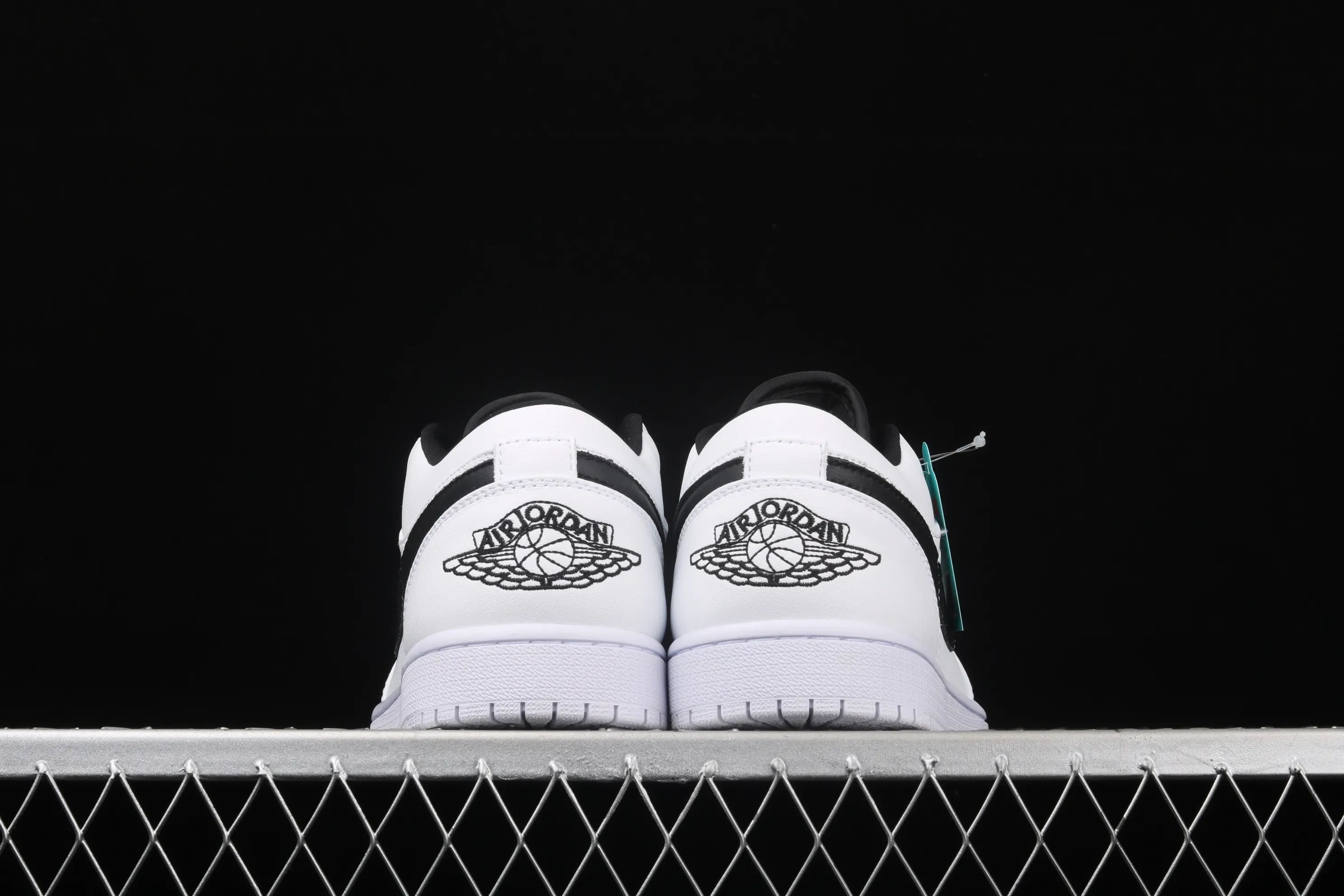 All categories Air Jordan Jordan series basketball shoes Air Jordan 1 Low Air Jordan 1 Low AJ1 Joe 1 low top Yin Yang first layer cultural leisure sports shoes 553560-103